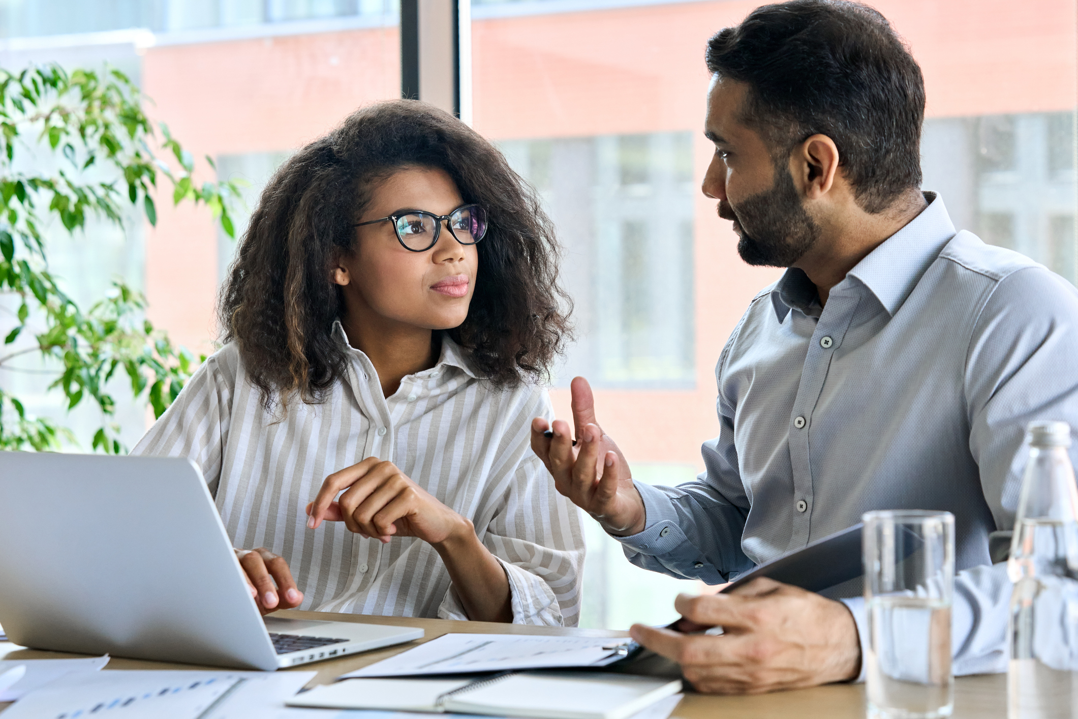 business-conversation-3